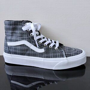 Vans Men's Sk8-Hi Tapered UV Bread Plaid Canvas Sneaker in Nice Black / Grey